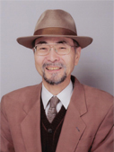 呉 智英